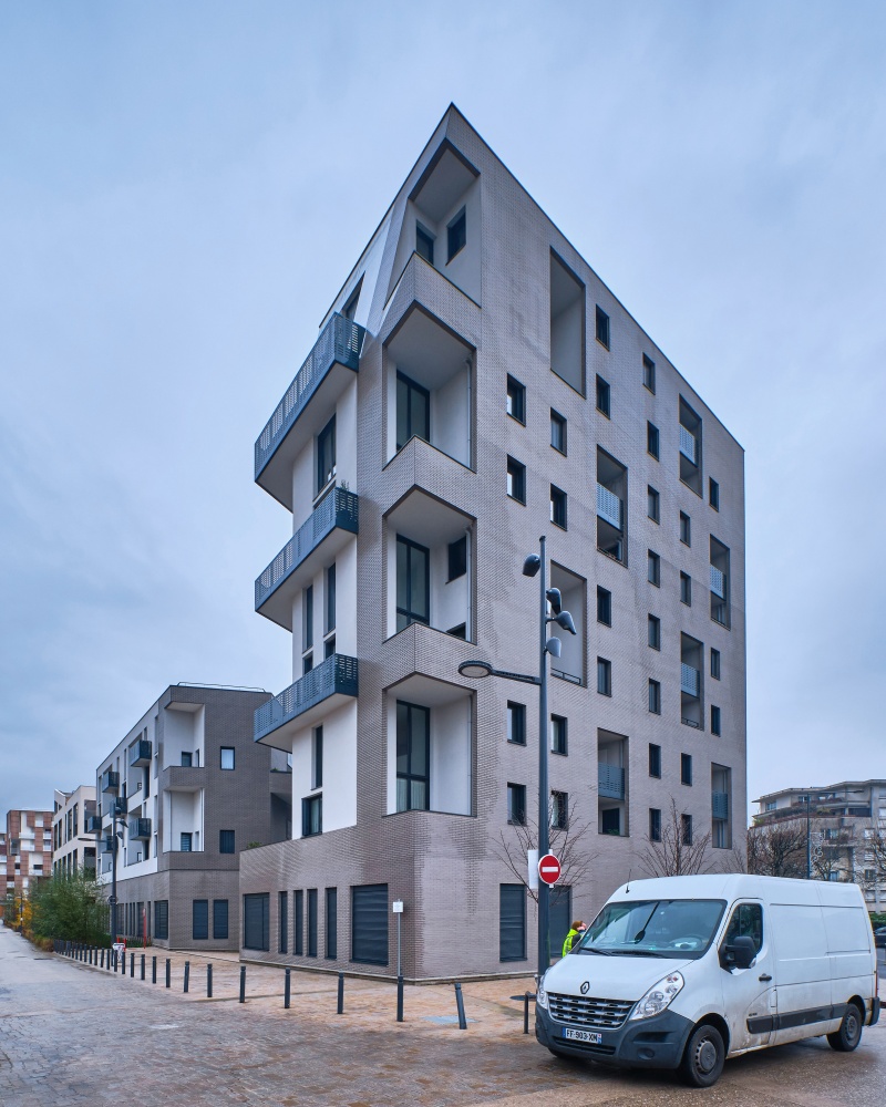 65套公寓+托儿所